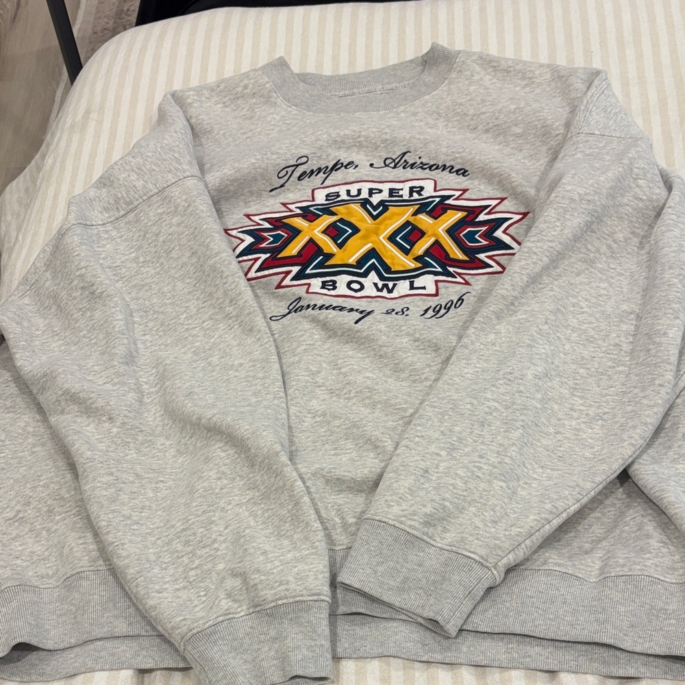 Abercrombie Bowl Gray Sweater